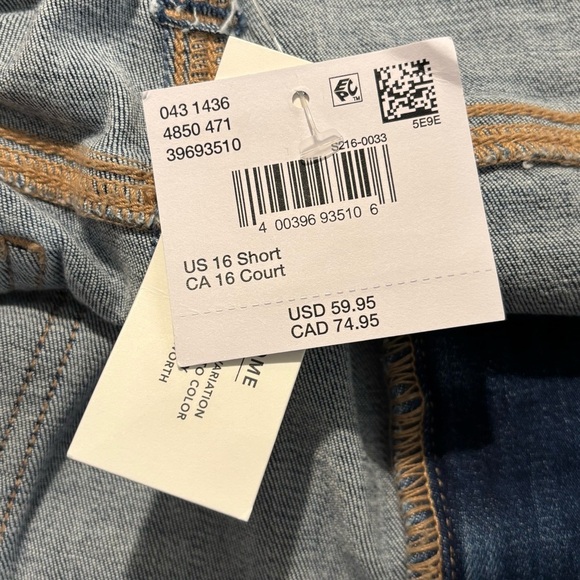 AMERICAN EAGLE Sz 16S Super High Rise Flare Distressed Hem Mid-Wash Jeans NEW - Picture 9 of 13